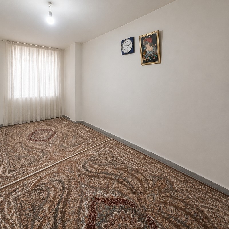 آپارتمان/ ۶۱متر/ پارکینگ/ ۲میلیارد نقدینگی/ اندیشه فاز۱